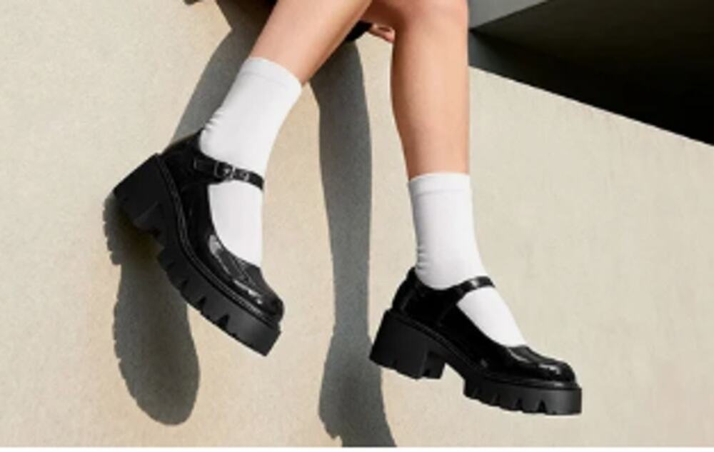 Dream Pairs Black Patent Chunky Platform Mary Janes sz 9M NEW